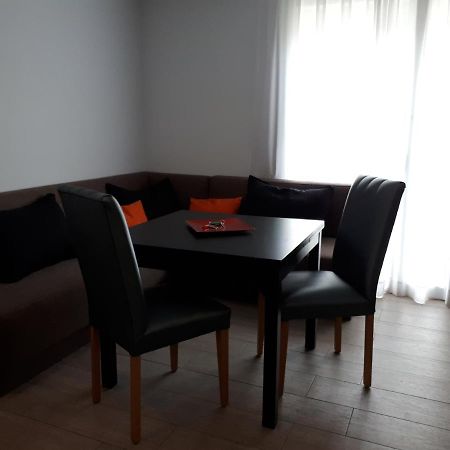 Bonbon Soho Apartment Malaga Exterior photo