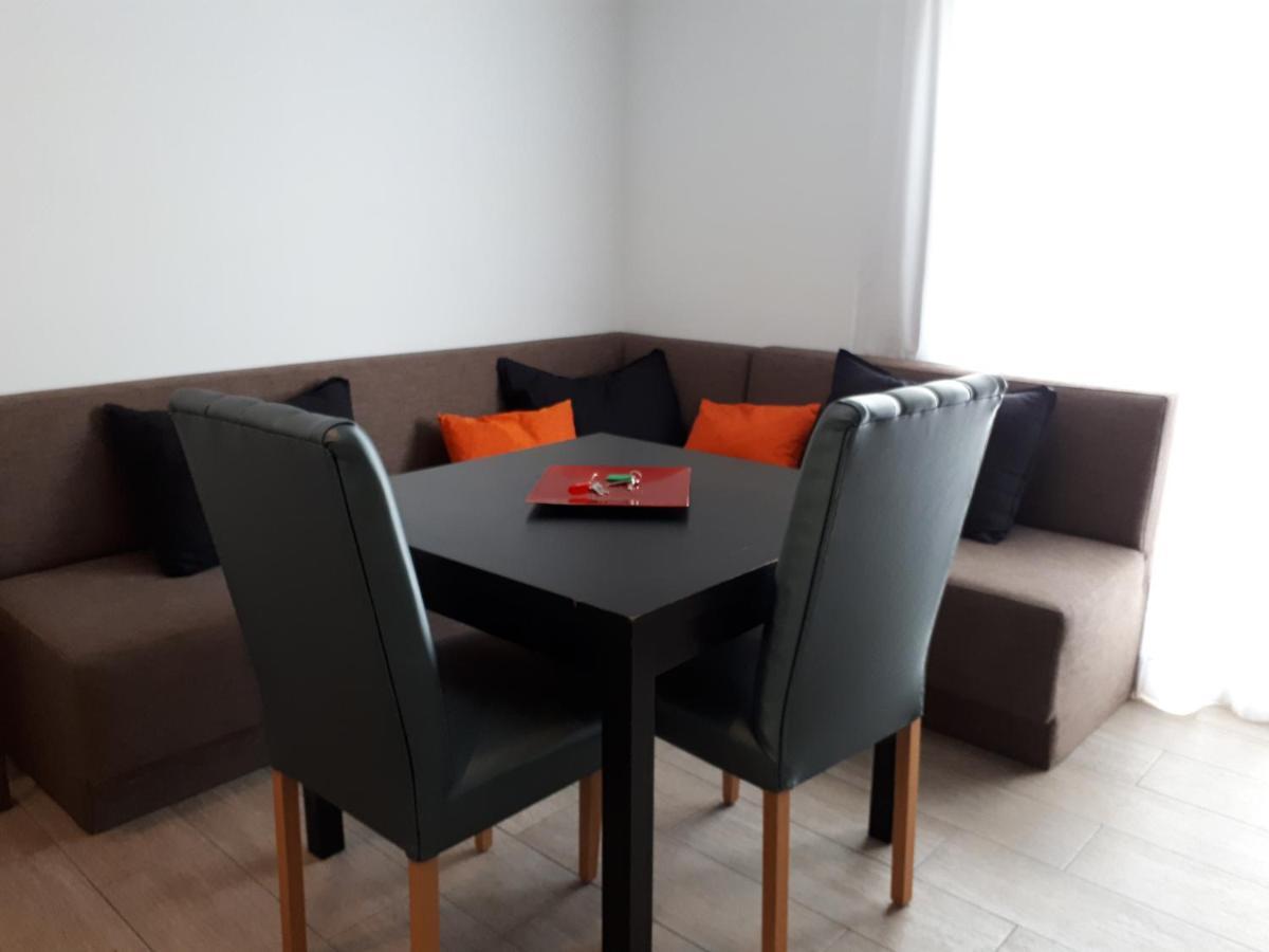 Bonbon Soho Apartment Malaga Exterior photo